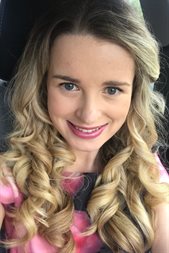 Portrait photo of Siobhan Mccormack, who is smiling at the camera